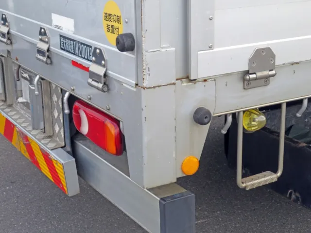 UDトラックス クオン 2PG-CG5CAの写真45