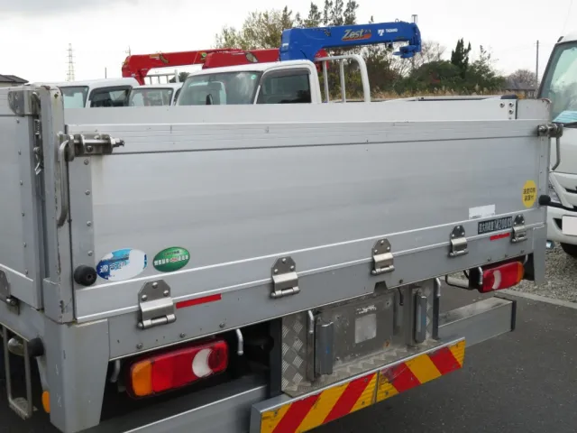 UDトラックス クオン 2PG-CG5CAの写真48