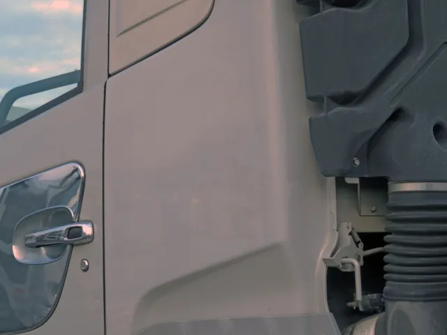 UDトラックス クオン QPG-GK5XABの写真35