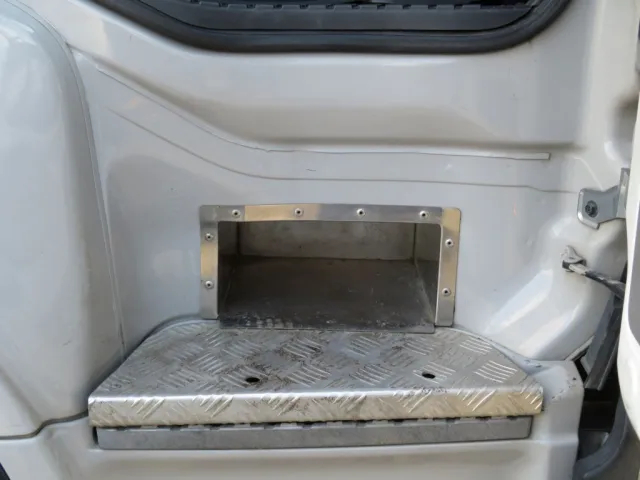 UDトラックス クオン QPG-GK5XABの写真46