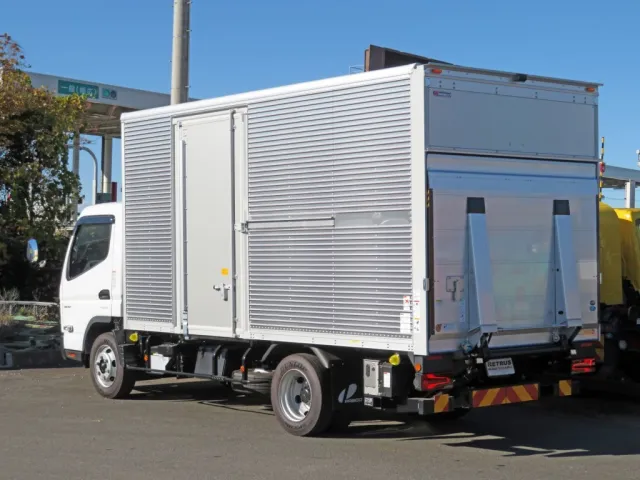 三菱 キャンター 2RG-FEB80(2WD)の写真3