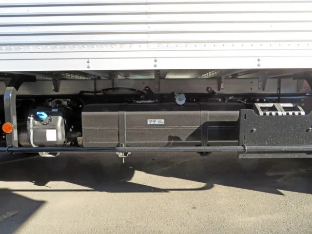 三菱 キャンター 2RG-FEB80(2WD)の写真14