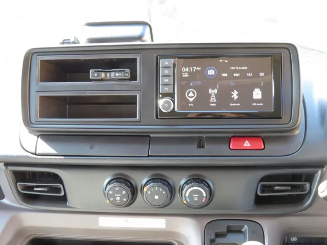 三菱 キャンター 2RG-FEB80(2WD)の写真17