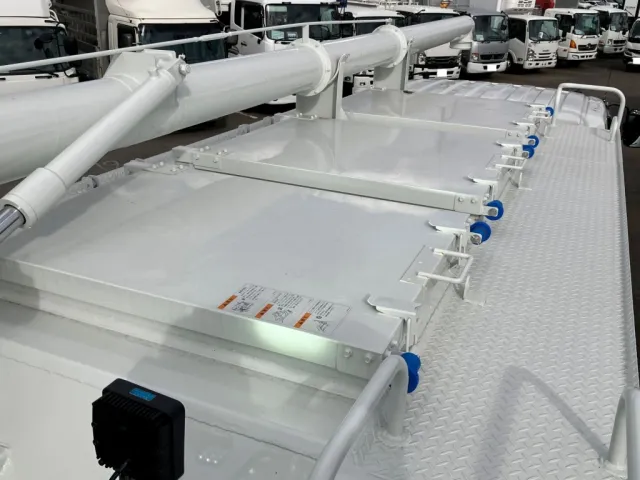 三菱 ファイター 2KG-FK62F(2WD)の写真13