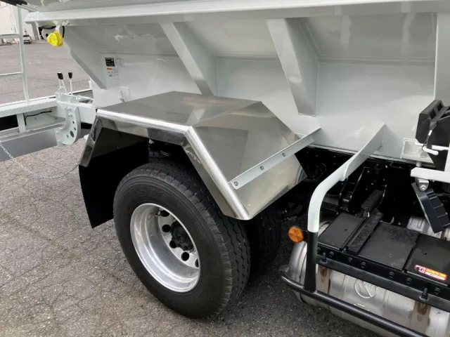 三菱 ファイター 2KG-FK62F(2WD)の写真16