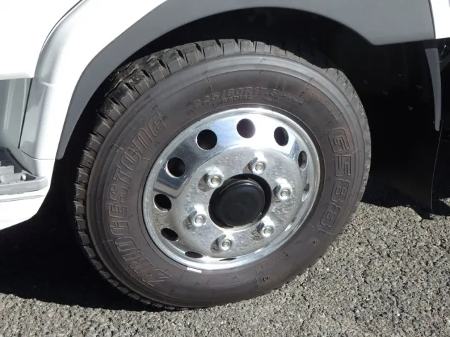 総輪アルミホイールです。|三菱 ファイター 2KG-FK62F(2WD)の写真33