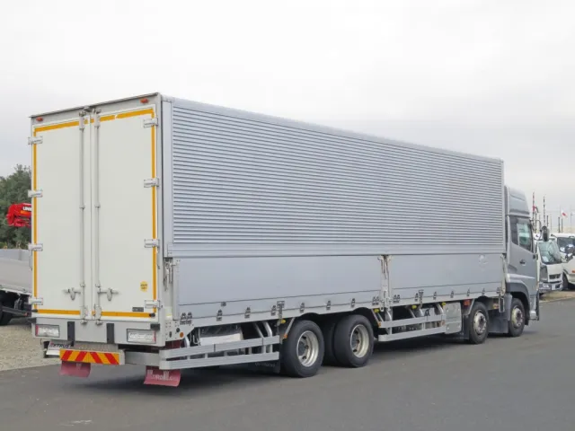 UDトラックス クオン 2PG-CG5CAの写真4