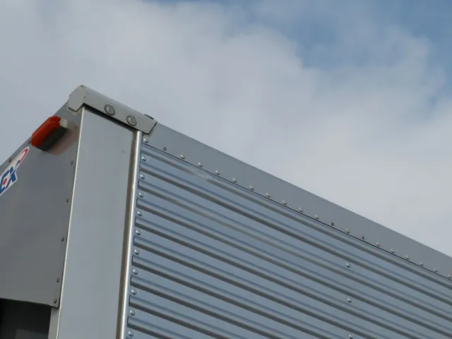 UDトラックス クオン 2PG-CG5CAの写真12