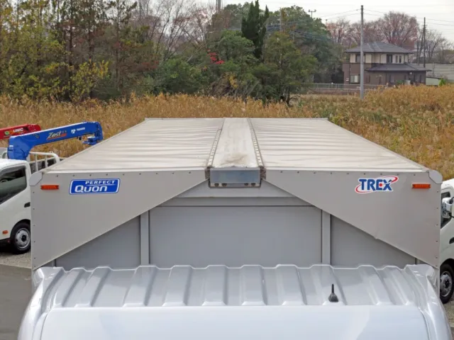 UDトラックス クオン 2PG-CG5CAの写真25