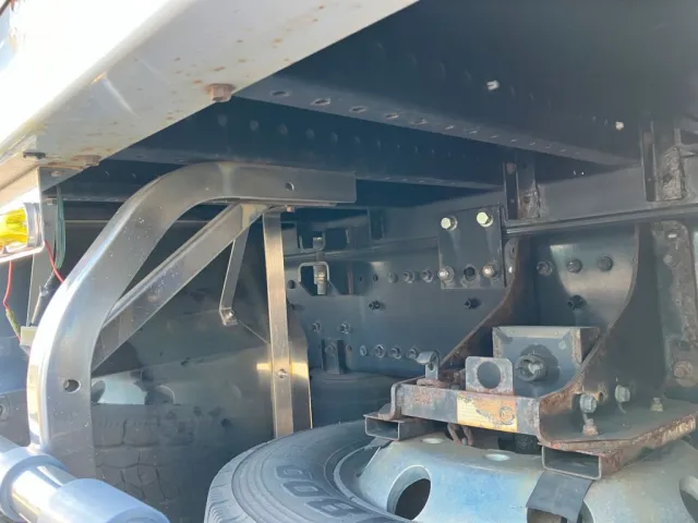 日野 プロフィア 2DG-FW1AHGの写真6