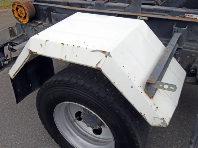 いすゞ フォワード TKG-FRR90S2(2WD)の写真19