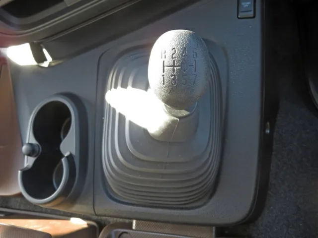 いすゞ ギガ 2RG-CXZ77DTの写真23