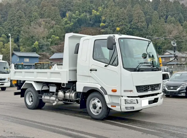 三菱 ファイター 2KG-FK62F(2WD)の写真3