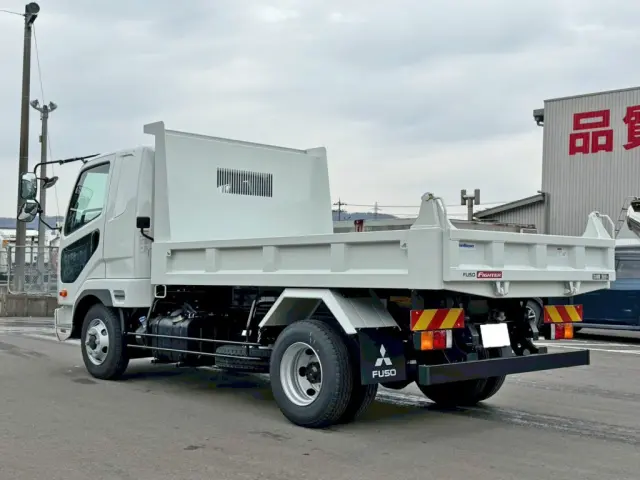 三菱 ファイター 2KG-FK62F(2WD)の写真5