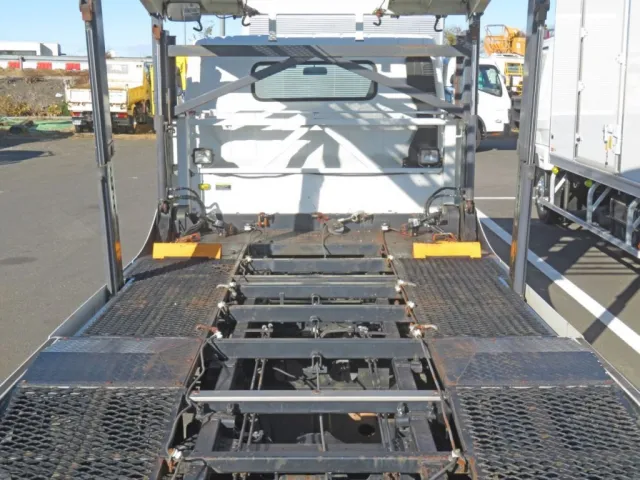 三菱 キャンター TKG-FEB90(2WD)の写真10