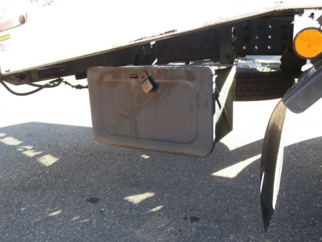 三菱 キャンター TKG-FEB90(2WD)の写真19