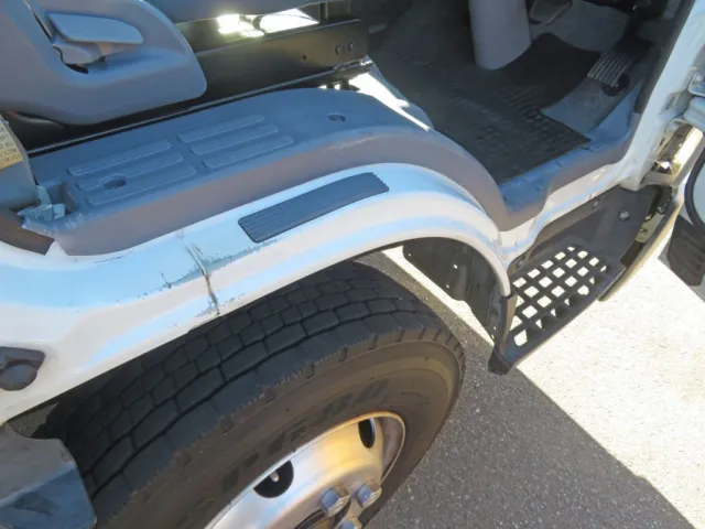 三菱 キャンター TKG-FEB90(2WD)の写真33