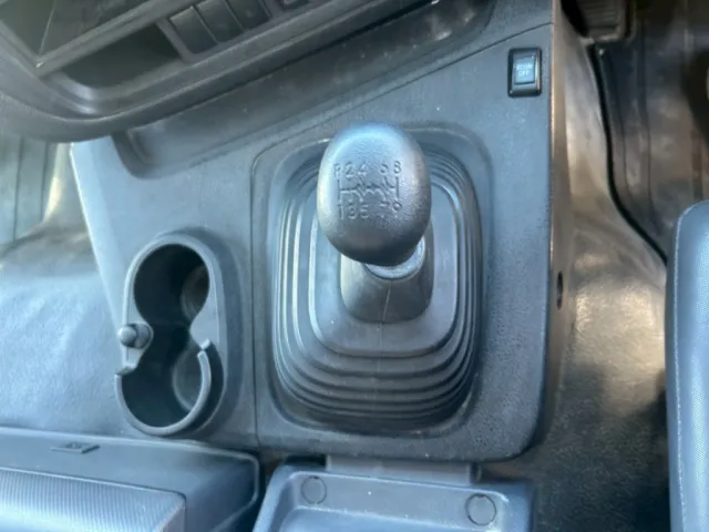 いすゞ ギガ 2KG-CXZ60CTの写真7