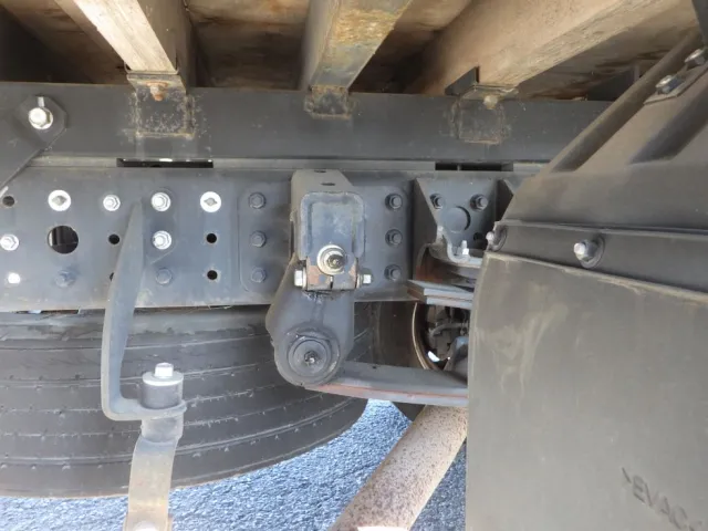 三菱 キャンター TKG-FEB80(2WD)の写真5