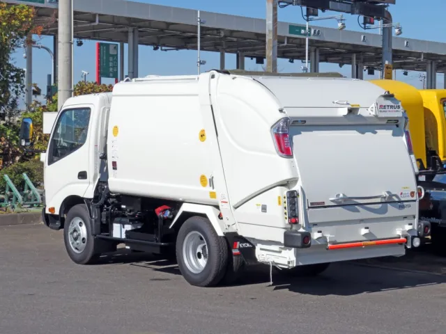 トヨタ アトラス 2KG-XZU605A(2WD)の写真3
