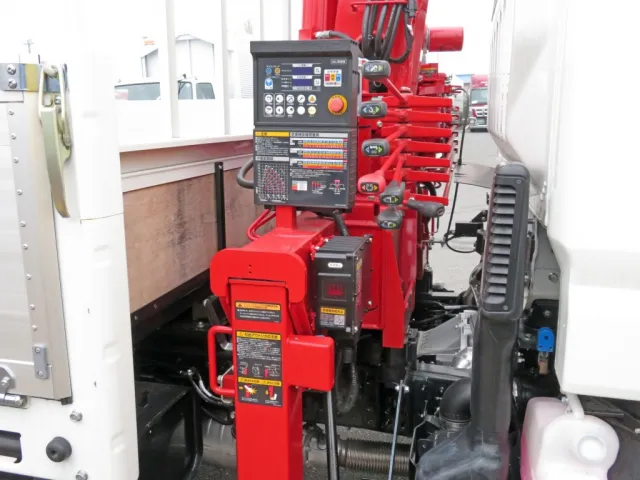 三菱 キャンター 2RG-FEB80(2WD)の写真9