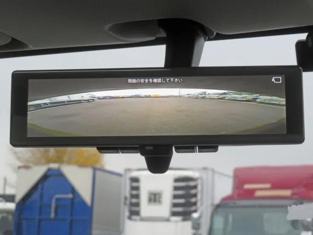 いすゞ エルフ 2RG-NPR88AM(2WD)の写真18