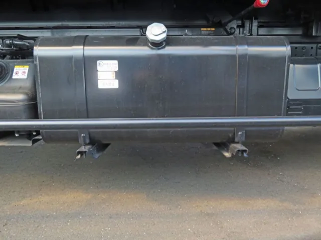 いすゞ エルフ 2RG-NPR88AM(2WD)の写真22