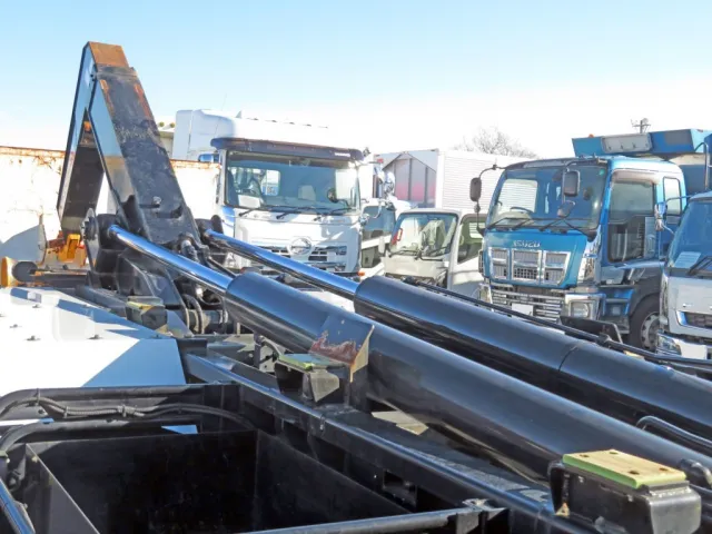 三菱 スーパーグレート 2KG-FV70HYの写真10