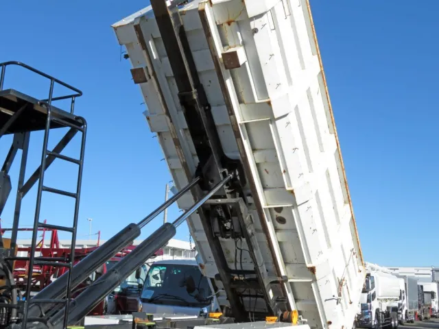 三菱 スーパーグレート 2KG-FV70HYの写真22