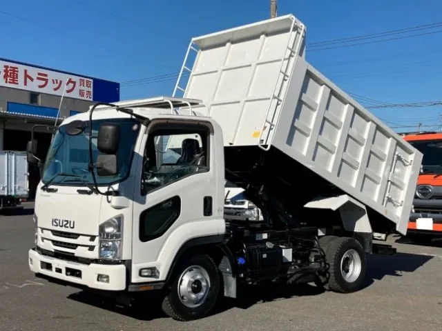 いすゞ フォワード 2PG-FRR90S1(2WD)の写真1