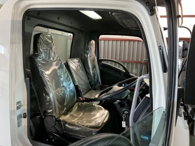 いすゞ フォワード 2PG-FRR90S1(2WD)の写真5