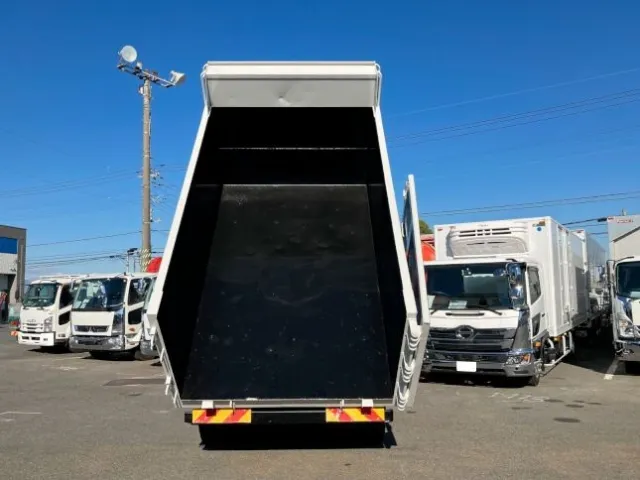 いすゞ フォワード 2PG-FRR90S1(2WD)の写真9