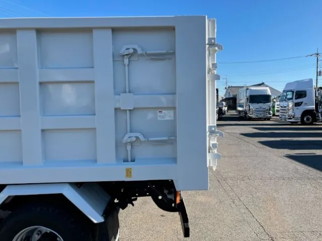 いすゞ フォワード 2PG-FRR90S1(2WD)の写真15