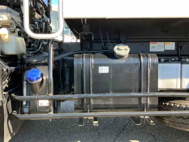 いすゞ フォワード 2PG-FRR90S1(2WD)の写真19