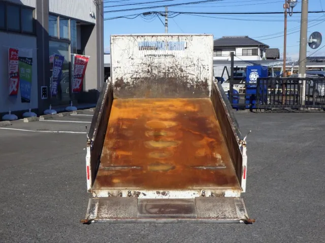 荷台全体の状態です。|日野 デュトロ TKG-XZU620T(2WD)の写真8