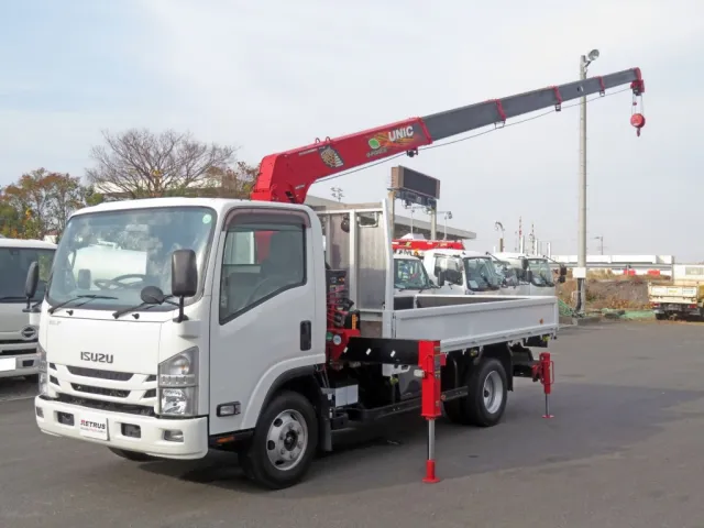 いすゞ エルフ TPG-NPR85N(2WD)の写真1