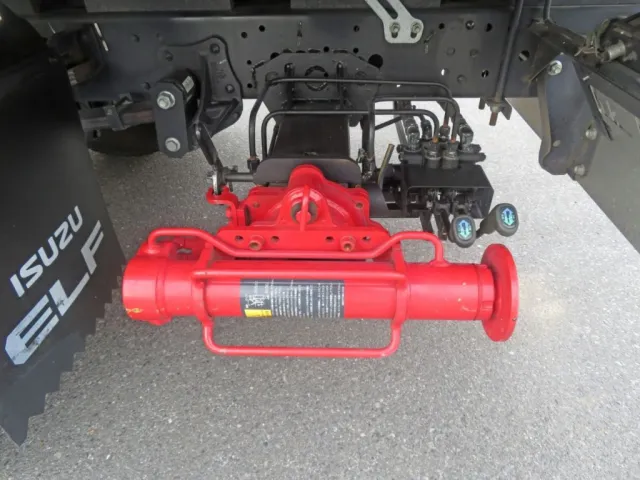 いすゞ エルフ TPG-NPR85N(2WD)の写真13