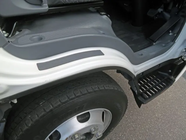 いすゞ エルフ TPG-NPR85N(2WD)の写真32