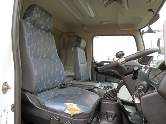 日野 レンジャー SDG-FD7JGAA(2WD)の写真6