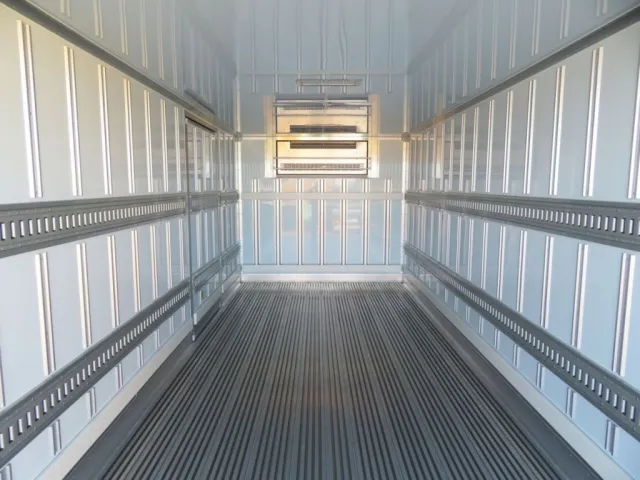 日野 レンジャー 2KG-FD2ABG(2WD)の写真9