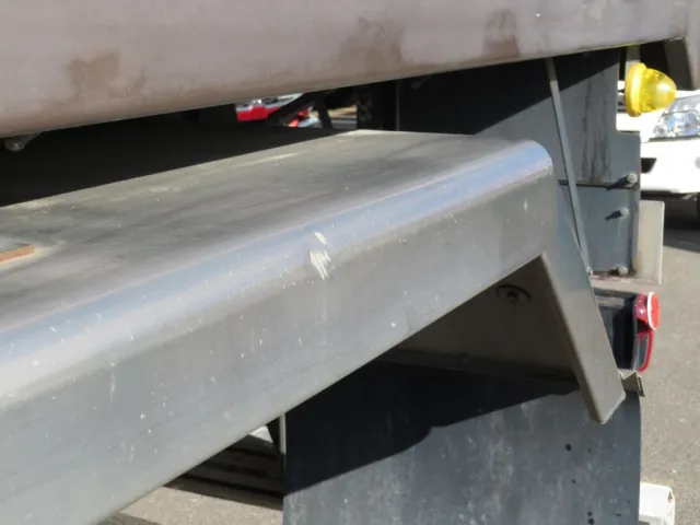 UDトラックス クオン 2PG-CW5ALの写真19