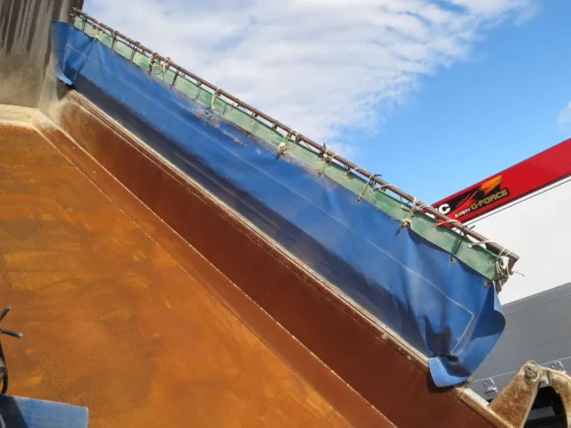 UDトラックス クオン 2PG-CW5ALの写真42