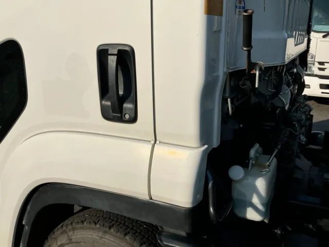 助手席側ドア・フェンダーに小傷があります。|いすゞ フォワード TKG-FRR90S1(2WD)の写真36