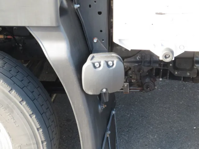 いすゞ ギガ 2PG-CYJ77Cの写真8