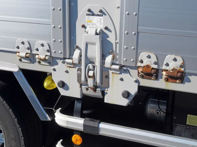 いすゞ ギガ 2PG-CYJ77Cの写真34