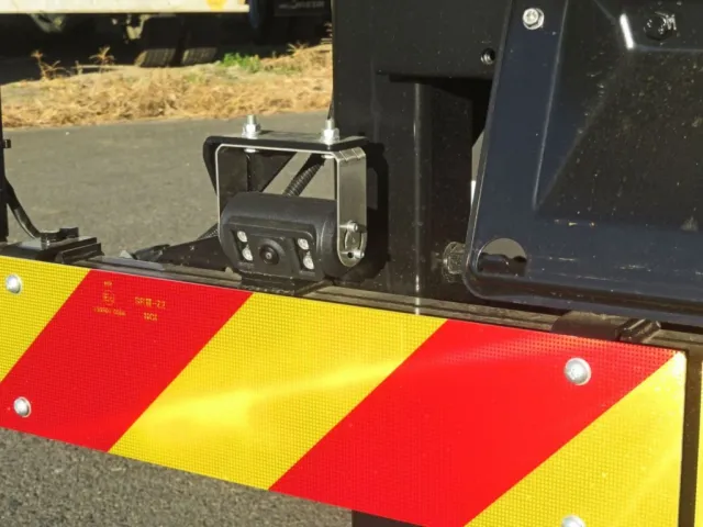 三菱 キャンター 2RG-FEB80(2WD)の写真19