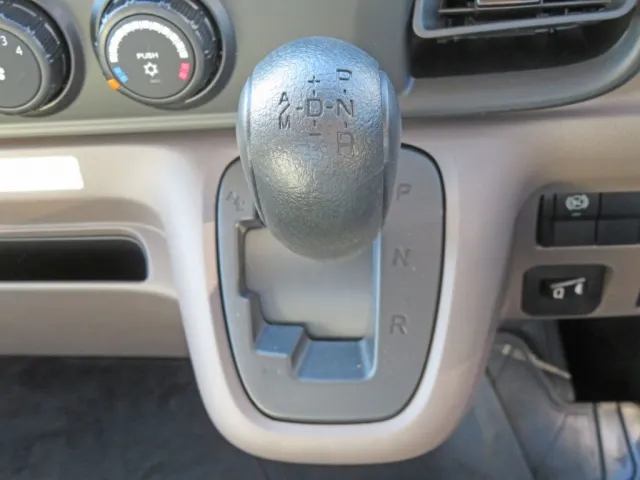 三菱 キャンター 2RG-FEB80(2WD)の写真23