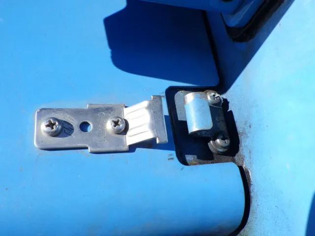 三菱 キャンター 2PG-FEB90(2WD)の写真32