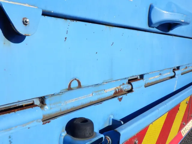 三菱 キャンター 2PG-FEB90(2WD)の写真38