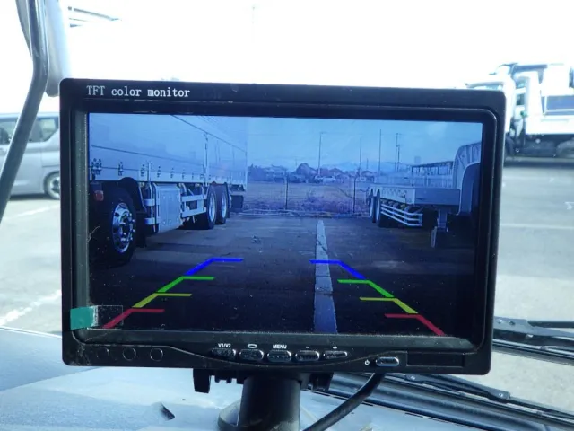 液晶バックモニター付きです。|ニッサンディーゼル コンドル PB-MK36A(2WD)の写真15